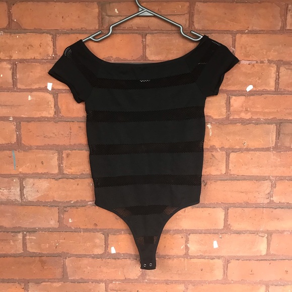 ✨3 for $20✨ Fashion Nova body suit - Picture 4 of 4